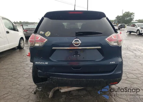 2015 Nissan Rogue S z USA, uszkodzony, nr VIN 5N1AT2MKXFC837862